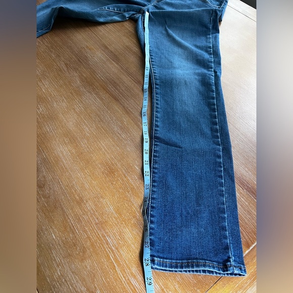 Levi’s women’s classic midrise skinny size 12 W31 L 30 - Picture 5 of 7